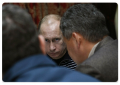 Prime Minister Vladimir Putin arrived in the Republic of Chechnya for an inspection visit|16 october, 2008|16:00