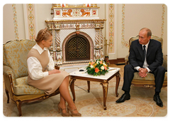 Prime Minister Vladimir Putin held talks with Ukrainian Prime Minister Yulia Tymoshenko|2 october, 2008|17:00