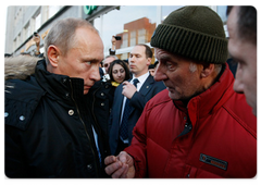 Prime Minister Vladimir Putin visited United Russia Party’s Public Reception Office|22 october, 2008|18:30