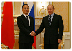 Russian Prime Minister Vladimir Putin had a conversation with Premier of the State Council of the People's Republic of China Wen Jiabao|28 october, 2008|13:30