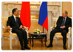 Russian Prime Minister Vladimir Putin had a conversation with Premier of the State Council of the People's Republic of China Wen Jiabao|28 october, 2008|13:30