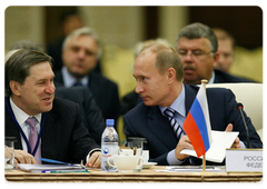 Prime Minister Vladimir Putin addressed an expanded meeting of the Shanghai Cooperation Organisation’s Council of Heads of Government (Prime Ministers)|30 october, 2008|09:00