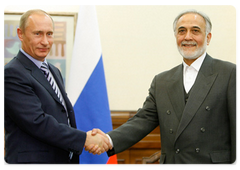 Prime Minister Vladimir Putin met with Parviz Dawudi, the First Vice-President of the Islamic Republic of Iran|30 october, 2008|15:30