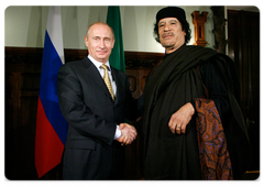 Prime Minister Vladimir Putin met with Muammar Gaddafi, the Leader of the Libyan Revolution|1 november, 2008|19:00