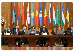 Prime Minister Vladimir Putin attended a meeting of the CIS Prime Ministers’ Council|14 november, 2008|14:00