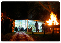 Prime Minister Vladimir Putin visited a Bedouin tent of Muammar Gaddafi, the Leader of the Libyan Revolution, pitched in the Kremlin's Tainitsky Garden for his visit to Russia|2 november, 2008|23:30