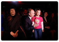 Prime Minister Vladimir Putin and Muammar Gaddafi, the Leader of the Libyan Revolution, presently on a visit in Moscow, attended a concert of French singer Mireille Mathieu at the State Kremlin Palace|1 november, 2008|20:00