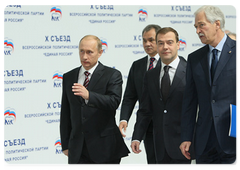 Prime Minister Vladimir Putin, the leader of the United Russia party, President of the Russian Federation Dmitry Medvedev and speaker of the State Duma Boris Gryzlov at United Russia’s 10th congress|20 november, 2008|14:00