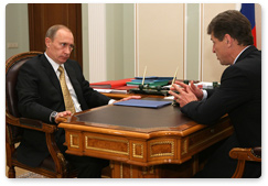 Prime Minister Vladimir Putin met with Deputy Prime Minister Dmitry Kozak