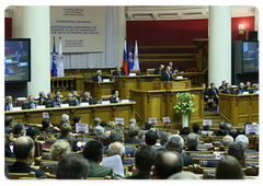 Prime Minister Vladimir Putin addressed an International Humanitarian Law Conference in St.-Petersburg|24 november, 2008|12:38