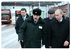 Prime Minister Vladimir Putin visited the Torfyanovka international transport crossing point on the Russian-Finnish border in the Leningrad Region|25 november, 2008|16:00