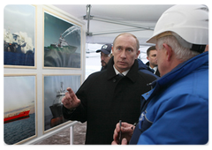 Prime Minister Vladimir Putin visited the Vyborg Shipyard|25 november, 2008|17:00