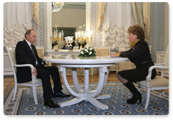 Vladimir Putin met with St Petersburg Governor Valentina Matviyenko