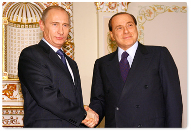 Prime Minister Vladimir Putin met with Italian Prime Minister Silvio Berlusconi