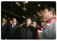 В.В.Путин посетил  комбайновый завод «Ростсельмаш»|11 декабря, 2008|16:00