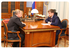 Prime Minister Vladimir Putin met with Chechen President Ramzan Kadyrov|11 december, 2008|21:00