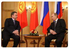 Prime Minister Vladimir Putin held a working meeting with Kyrgyz Prime Minister Igor Chudinov|12 december, 2008|13:44