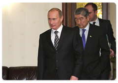 Vladimir Putin took part in a meeting of the EurAsEC Interstate Heads of Government Council|12 december, 2008|17:05