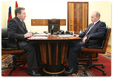 Prime Minister Vladimir Putin met with Lipetsk Region Governor Oleg Korolev