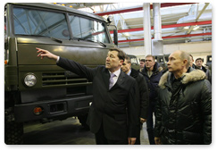 Vladimir Putin visited the R&D centre of the Kamaz