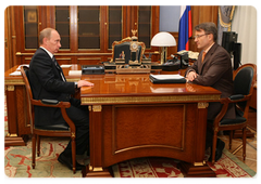 Prime Minister Vladimir Putin met with Sberbank President German Gref|22 december, 2008|19:00