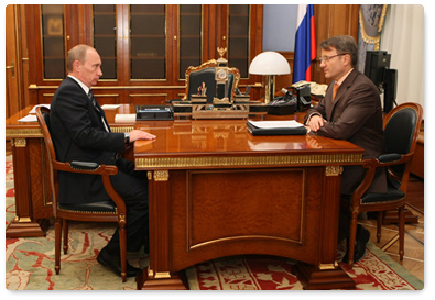 Prime Minister Vladimir Putin met with Sberbank President German Gref