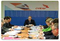 В.В.Путин провел совещание по вопросам развития железнодорожного транспорта