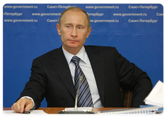 Председатель Правительства Российской Федерации В.В.Путин провел совещание о приоритетных направлениях развития ОАО «РЖД»|26 декабря, 2008|18:00