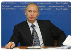 Prime Minister Vladimir Putin chaired a meeting on the development of Russian railway transport|26 december, 2008|18:00