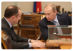 Vladimir Putin met with Sovkomflot CEO Sergei Frank|30 december, 2008|15:00