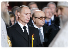 Vladimir Putin attended a lying-in-state ceremony for Patriarch of Moscow and All Russia Alexy II at the Cathedral of Christ the Saviour|9 december, 2008|13:00