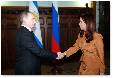 Prime Minister Vladimir Putin met with Argentine President Cristina Fernández de Kirchner