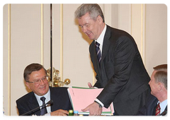 First Deputy Prime Minister Viktor Zubkov, Deputy Prime Minister, head of the Government Apparatus Sergei Sobyanin and Deputy Prime Minister Sergei Ivanov at the Cabinet meeting on May 15, 2008.|15 may, 2008|17:38