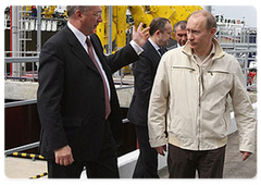 Prime Minister Vladimir Putin took part in the opening ceremony of the Sever project|14 may, 2008|13:25