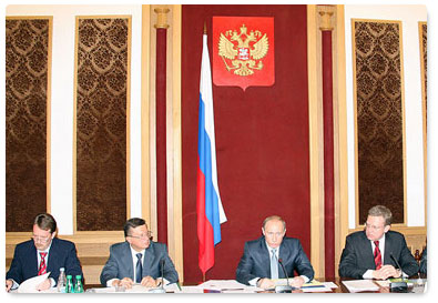 Prime Minister Vladimir Putin chaired a meeting on improving the effectiveness of state agricultural policy