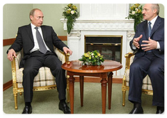 Состоялась беседа В.В. Путина и Президента Республики Беларусь А.Г. Лукашенко|23 мая, 2008|13:41