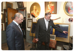 В.В. Путин посетил музей лейб-гвардии казачьего Его Величества полка|31 мая, 2008|16:34