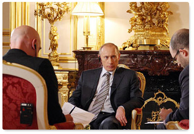 Prime Minister Vladimir Putin gave an interview to the French newspaper Le Monde
