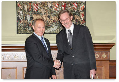 Prime Minister Vladimir Putin had a meeting with World Bank President Robert Zoellick