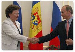 Prime Minister Vladimir Putin met with Prime Minister of the Republic of Moldova Zinaida Greceanii