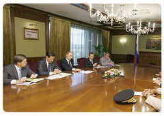 Prime Minister Vladimir Putin had a working meeting with the Venezuelan Vice President Ramon Carrizales|26 june, 2008|18:00