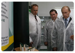 Russian Prime Minister Vladimir Putin met with Kursk Governor Alexander Mikhailov|19 june, 2008|15:30