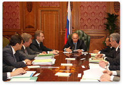 Prime Minister Vladimir Putin chaired a meeting on economic issues