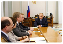 Prime Minister Vladimir Putin chaired a meeting on providing better social services for certain groups of population|23 july, 2008|18:30