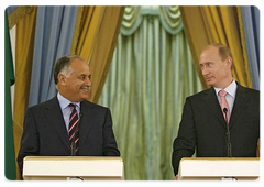 Prime Minister Vladimir Putin and the Libyan Prime Minister Al-Baghdadi Ali al-Mahmoudi have made statements for the press after their talks in Moscow|31 july, 2008|17:00