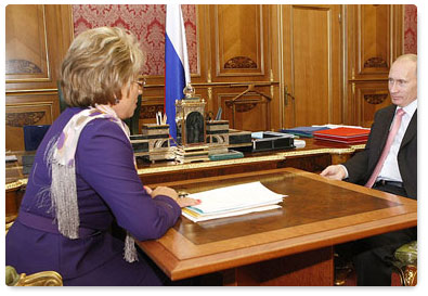Prime Minister Vladimir Putin met with St. Petersburg Governor Valentina Matviyenko