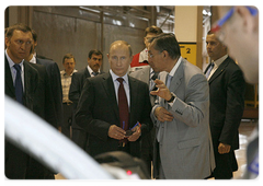 В.В. Путин посетил новый производственный комплекс «Группы Газ»|24 июля, 2008|23:00