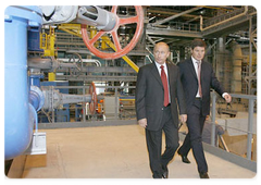 Russian Prime Minister Vladimir Putin visited the foundry and rolling facility under construction at the his trip to the Nizhny Novgorod Region|24 july, 2008|19:00