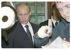 Vladimir Putin visited the machine-building plant «Elemach» in the town of Elektrostal|29 july, 2008|15:20