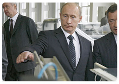 Vladimir Putin visited the machine-building plant «Elemach» in the town of Elektrostal|29 july, 2008|15:20